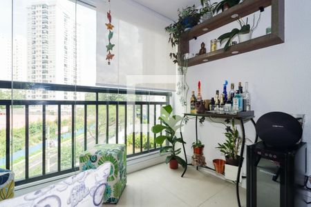 Varanda da Sala de apartamento para alugar com 3 quartos, 74m² em Vila Andrade, São Paulo
