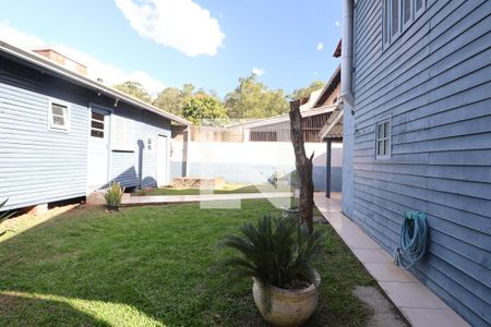 Área externa de casa à venda com 6 quartos, 200m² em São José, Canoas