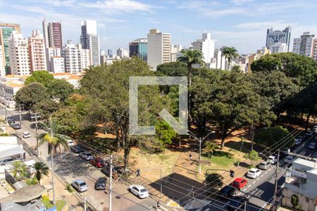 Sala vista de apartamento para alugar com 1 quarto, 60m² em Conceicao, Campinas