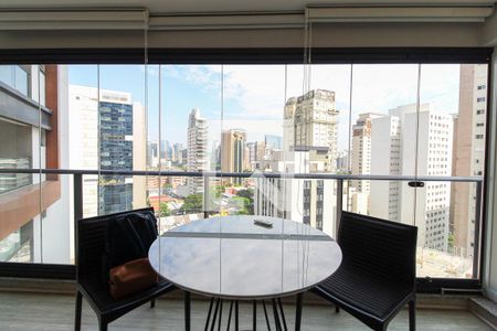 Vista da Sala  de apartamento à venda com 1 quarto, 40m² em Vila Nova Conceição, São Paulo