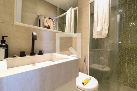 Banheiro de apartamento à venda com 1 quarto, 40m² em Vila Nova Conceição, São Paulo