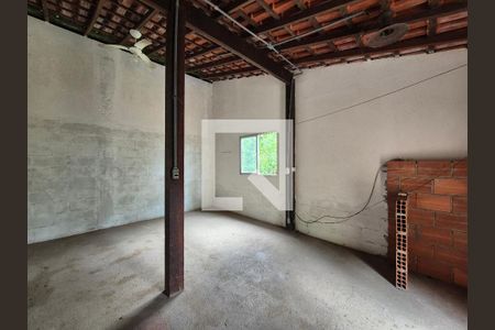 Anexo de casa de condomínio para alugar com 2 quartos, 100m² em Vargem Grande, Rio de Janeiro