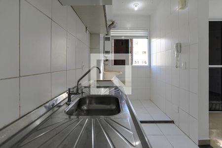 Cozinha de apartamento para alugar com 2 quartos, 47m² em Vila Mogilar, Mogi das Cruzes