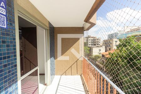 Sala de apartamento para alugar com 3 quartos, 90m² em Vila Valqueire, Rio de Janeiro