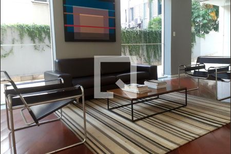 Hall de entrada de apartamento à venda com 2 quartos, 160m² em Jardim Paulista, São Paulo