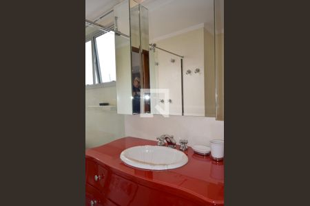 Banheiro da Suíte 2 de apartamento à venda com 2 quartos, 160m² em Jardim Paulista, São Paulo