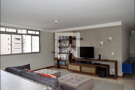 Sala de apartamento à venda com 2 quartos, 160m² em Jardim Paulista, São Paulo