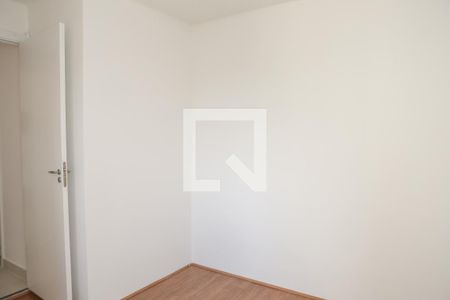 Quarto 1 de apartamento à venda com 2 quartos, 35m² em Parque Industrial Tomas Edson, São Paulo