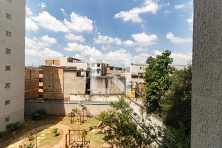 Vista da Sala de apartamento para alugar com 2 quartos, 43m² em Vila Cristalia, São Paulo