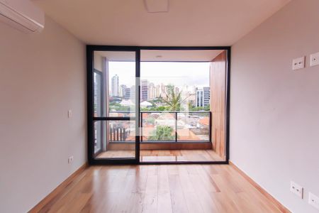 Sala/Quarto de apartamento à venda com 1 quarto, 54m² em Vila Invernada, São Paulo