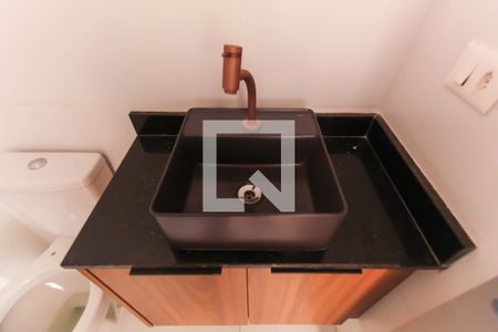 Banheiro de apartamento à venda com 1 quarto, 54m² em Vila Invernada, São Paulo