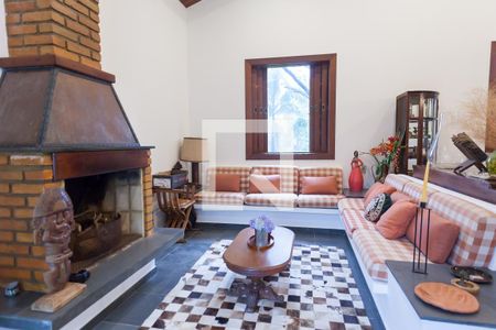 lareira de casa de condomínio para alugar com 4 quartos, 2600m² em Retiro do Chale, Brumadinho