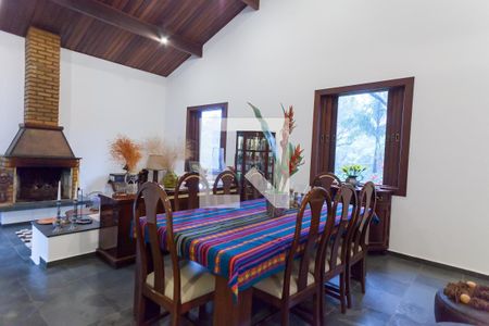 Sala de Jantar de casa de condomínio para alugar com 4 quartos, 2600m² em Retiro do Chale, Brumadinho