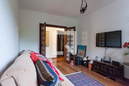 quarto 1 de casa de condomínio para alugar com 4 quartos, 2600m² em Retiro do Chale, Brumadinho