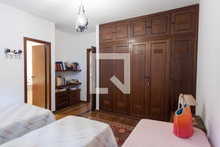 suite 1 de casa de condomínio para alugar com 4 quartos, 2600m² em Retiro do Chale, Brumadinho