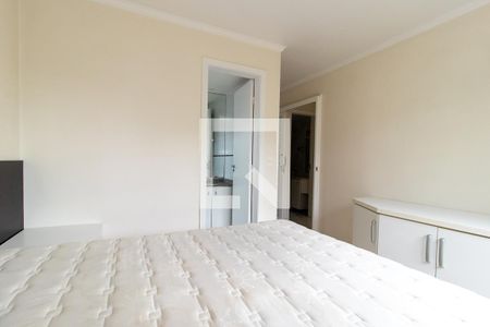 Suíte de apartamento à venda com 2 quartos, 73m² em Novo Mundo, Curitiba