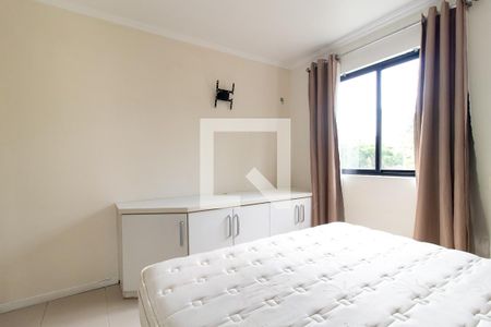 Suíte de apartamento à venda com 2 quartos, 73m² em Novo Mundo, Curitiba
