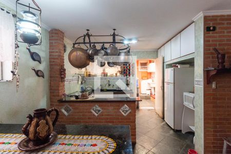 Cozinha de casa à venda com 4 quartos, 250m² em Chácara Cruzeiro do Sul, São Paulo