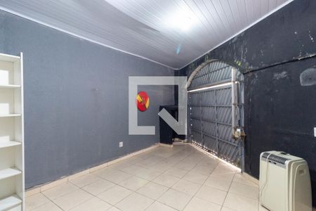 Garagem de casa à venda com 4 quartos, 250m² em Chácara Cruzeiro do Sul, São Paulo