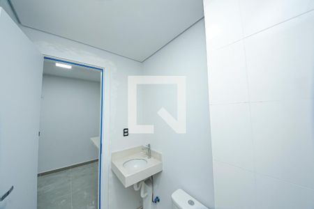 Banheiro de apartamento para alugar com 1 quarto, 27m² em Vila Formosa, São Paulo