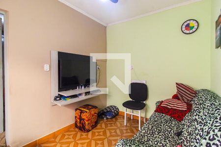 Sala de casa à venda com 4 quartos, 100m² em Vila Carmosina, São Paulo
