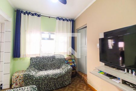 Sala de casa à venda com 4 quartos, 100m² em Vila Carmosina, São Paulo