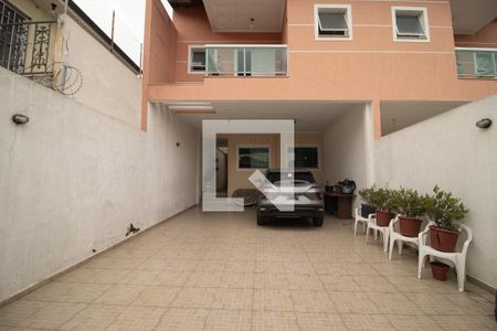 Garagem de casa para alugar com 3 quartos, 147m² em Vila Mazzei, São Paulo