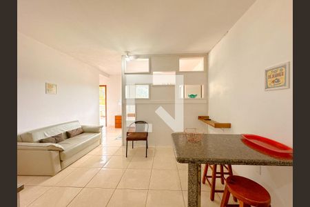 Sala de apartamento para alugar com 1 quarto, 40m² em Ingleses do Rio Vermelho, Florianópolis