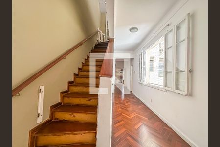 Escada de apartamento à venda com 5 quartos, 346m² em Flamengo, Rio de Janeiro