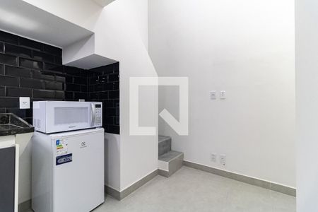 Sala /Cozinha de apartamento para alugar com 1 quarto, 20m² em Aclimação, São Paulo