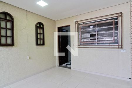 Área externa de casa à venda com 3 quartos, 140m² em Vila Palmeiras, São Paulo