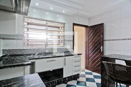 Cozinha de casa à venda com 3 quartos, 140m² em Vila Palmeiras, São Paulo
