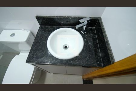 Banheiro de apartamento para alugar com 1 quarto, 35m² em Vila California, São Paulo