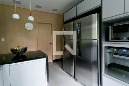 Cozinha de apartamento à venda com 3 quartos, 320m² em Santa Cecilia, São Paulo