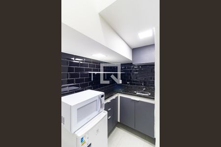 Sala/Cozinha de apartamento para alugar com 1 quarto, 20m² em Aclimação, São Paulo