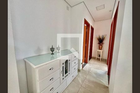 Corredor de apartamento à venda com 3 quartos, 200m² em Trevo, Belo Horizonte