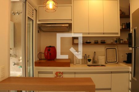 Cozinha de apartamento à venda com 1 quarto, 35m² em Perdizes, São Paulo