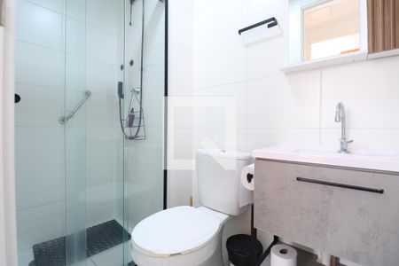 Banheiro de apartamento à venda com 2 quartos, 38m² em Bom Retiro, São Paulo