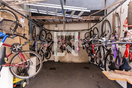 Área comum - Bicicletário de apartamento para alugar com 3 quartos, 69m² em Jardim Bela Vista, Osasco