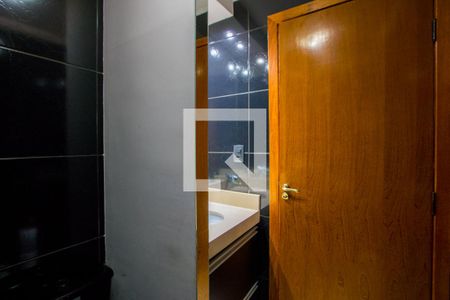Banheiro do quarto 1 de apartamento para alugar com 2 quartos, 64m² em Vila Progresso, Santo André