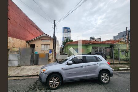 Fachada de casa à venda com 4 quartos, 800m² em Vila Constança, São Paulo