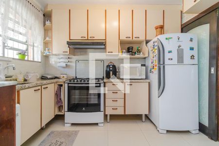 Cozinha de casa à venda com 3 quartos, 244m² em Cavalhada, Porto Alegre