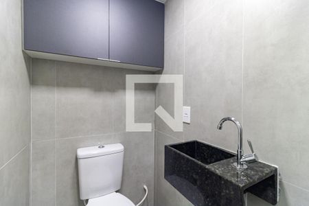 Banheiro de apartamento para alugar com 1 quarto, 20m² em Aclimação, São Paulo