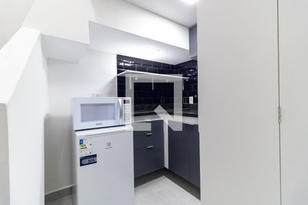 Sala/Cozinha de kitnet/studio para alugar com 1 quarto, 20m² em Aclimação, São Paulo