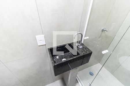 Banheiro de apartamento para alugar com 1 quarto, 20m² em Aclimação, São Paulo