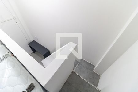 Escada de apartamento para alugar com 1 quarto, 20m² em Aclimação, São Paulo