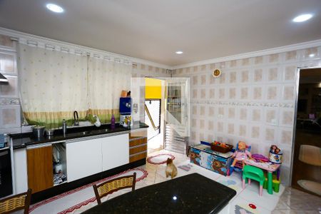 Cozinha de casa à venda com 3 quartos, 125m² em Jardim Maria Rosa, Taboão da Serra