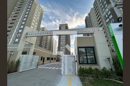 Fachada do Condomínio de apartamento para alugar com 2 quartos, 42m² em Del Castilho, Rio de Janeiro