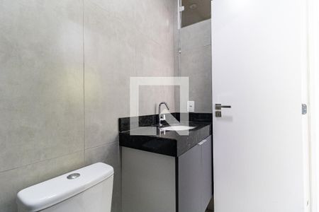 Banheiro de apartamento para alugar com 1 quarto, 20m² em Aclimação, São Paulo