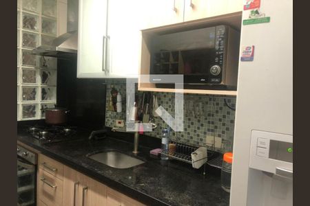 Foto 06 de apartamento à venda com 3 quartos, 69m² em Jardim Santa Emilia, São Paulo